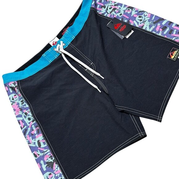 Quiksilver x Stranger Thing Men Size 40 Original Arch 1986 Board Shorts 18” NWT - Picture 4 of 12